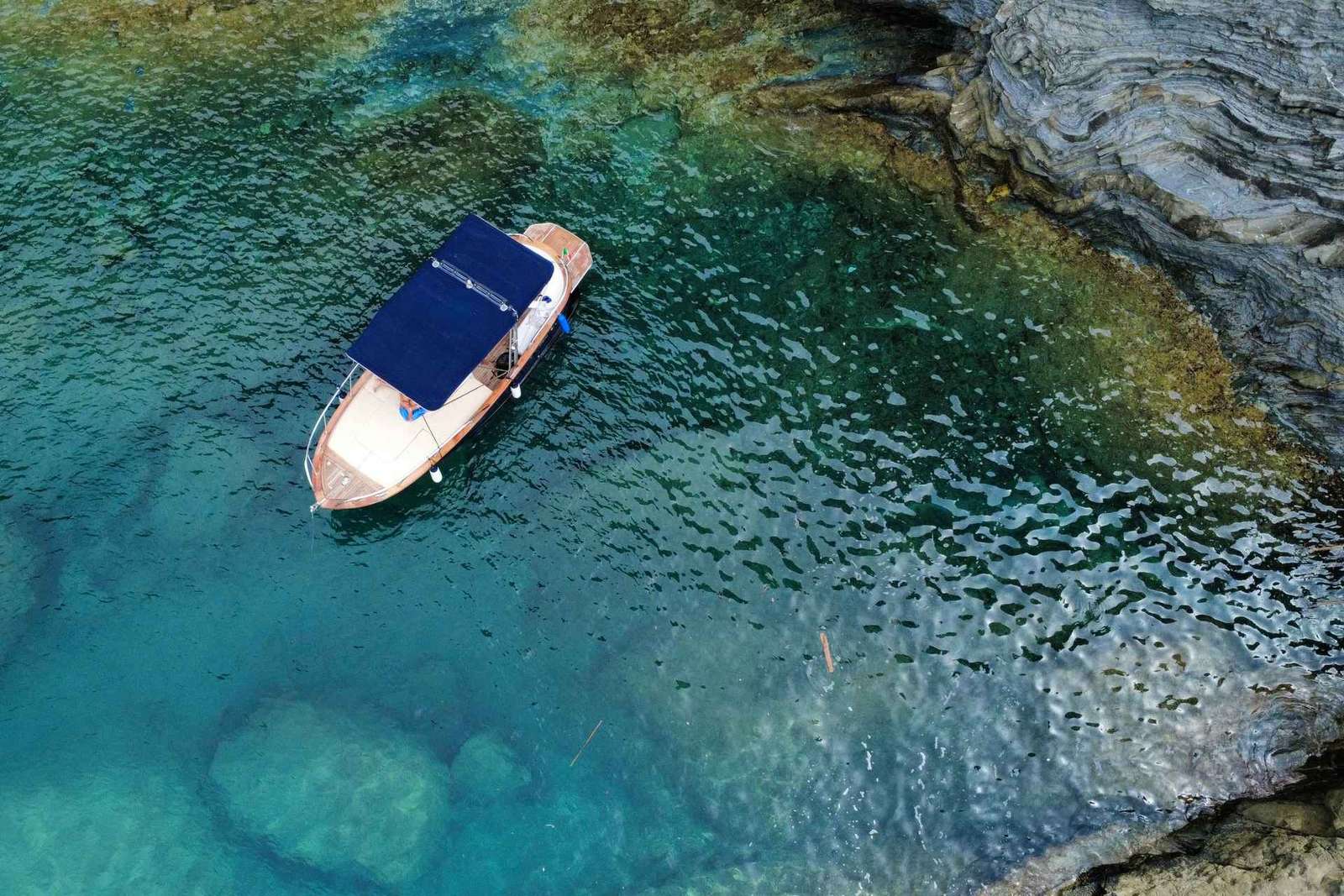 Cinque Terre: hajós kirándulás fürdőzéssel és harapnivalókkal