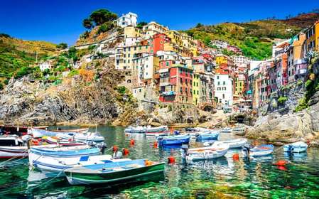 Desde La Spezia: tour de Cinque Terre en tren con Limoncino