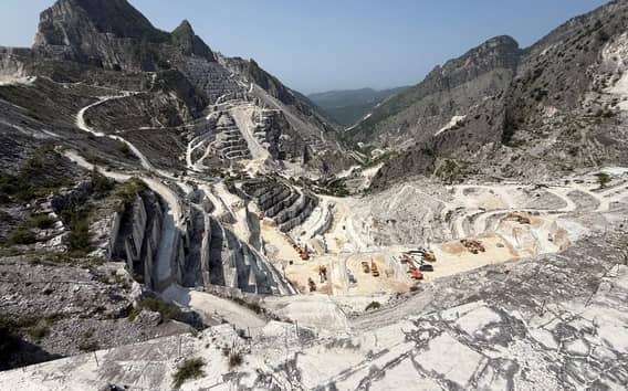 Carrara: Off-road marble quarry tour