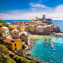 Cinque Terre Premium: Complete Tour of the 5 Villages with Train and Local Guide