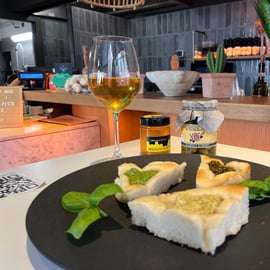 La Spezia: Ligurian Wine, Olive Oil, and Pesto Tasting