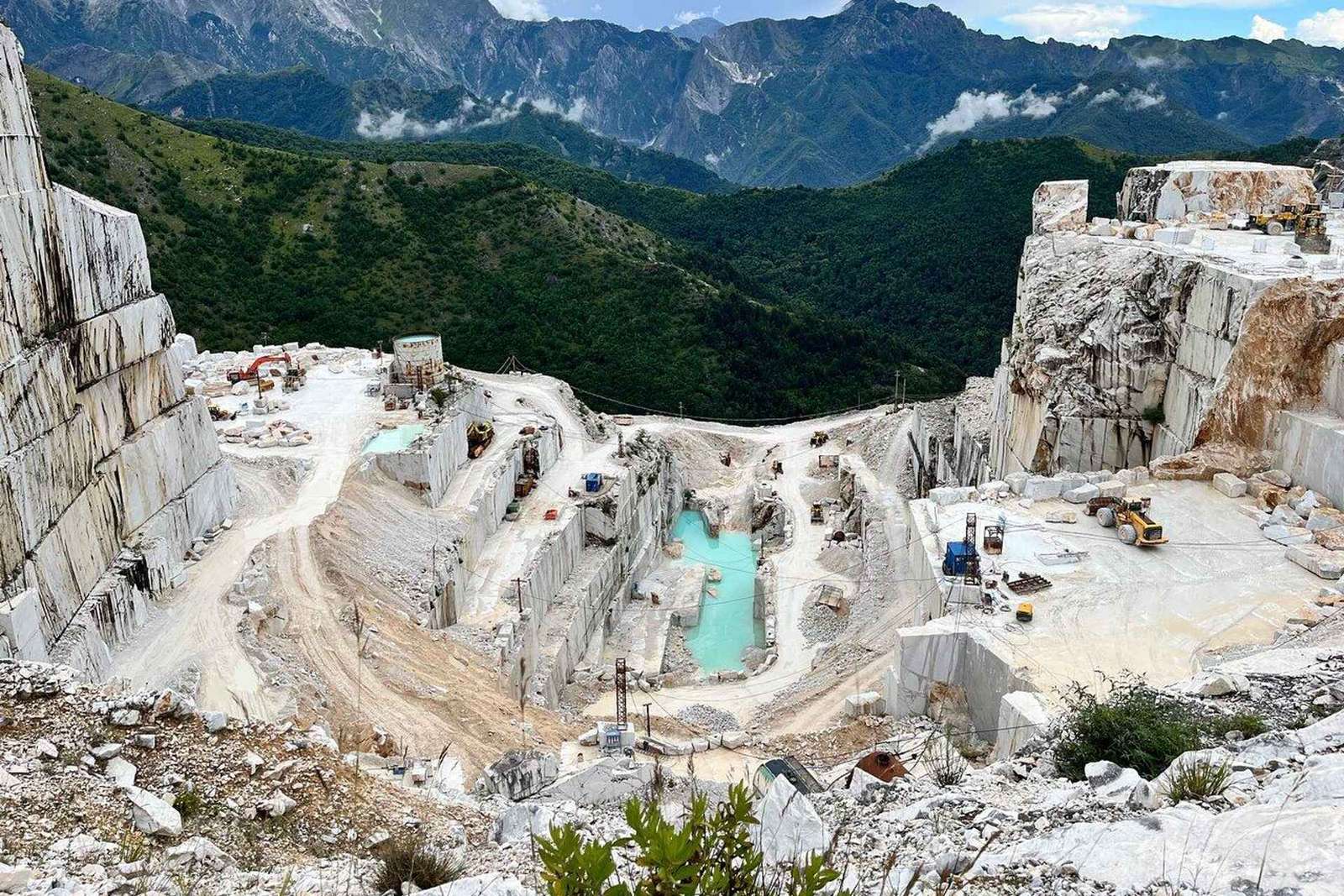 Colonnata : Visite des carrières de marbre de Carrare en jeep