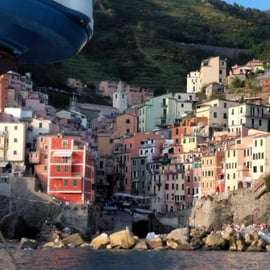 Cinque Terre: Boat Tour with Snorkeling