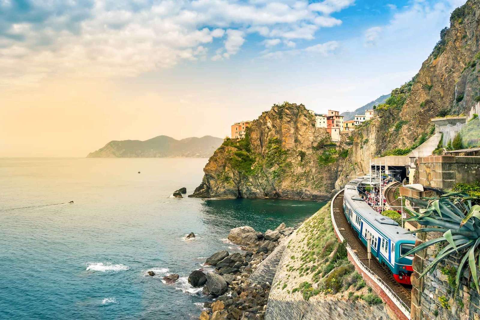 Cinque Terre Express: Train between La Spezia and Monterosso