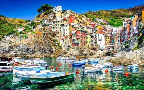 From La Spezia: Cinque Terre Tour by Train with Limoncino