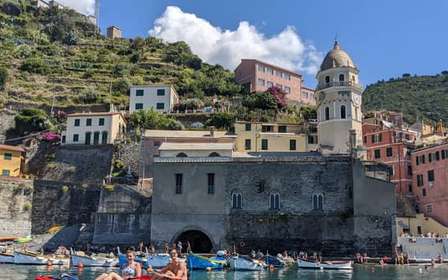 Da Monterosso: Tour della baia di Vernazza in kayak