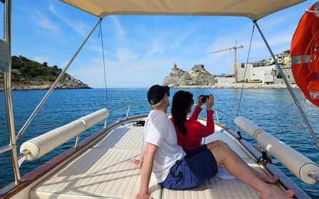 Private Boat Tour from La Spezia to 5 Terre with Drinks-Snacks-Swimming