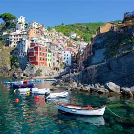Local experience from the harbor of La Spezia: Cinque Terre and Portovenere from the sea