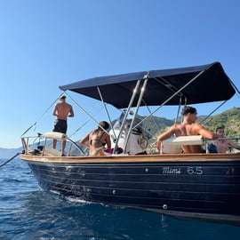 Cinque Terre: hajós kirándulás fürdőzéssel és harapnivalókkal