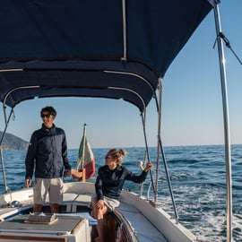 Monterosso: Cinque Terre hajókirándulás aperitivóval és fürdőzéssel