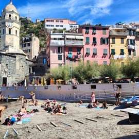 Cinque Terre Mini: Tour of 3 Villages by Train with a Local Guide