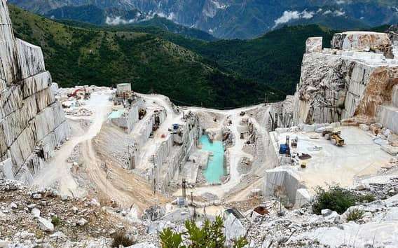 Colonnata: Carrara Marmergroeven Tour per Jeep