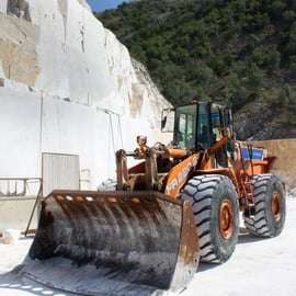 Carrara: Michelangelo Quarries and Carrara Art Studios Tour