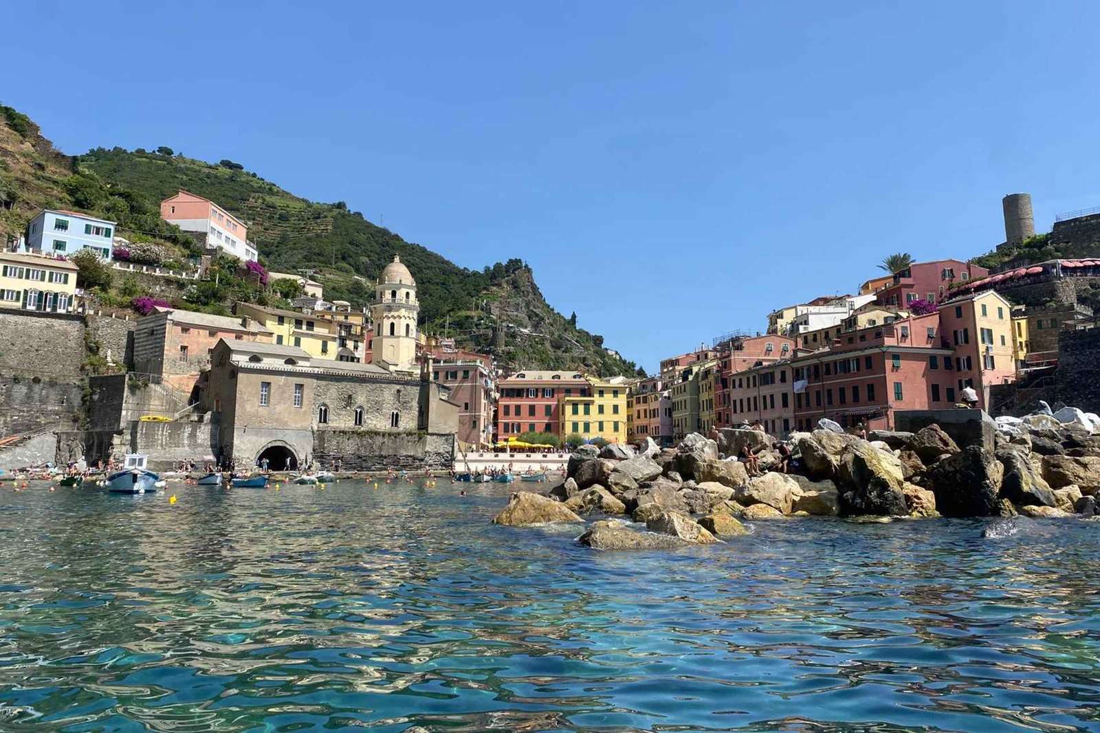 Manarola: Cinque Terre Boat Tour with Aperitif
