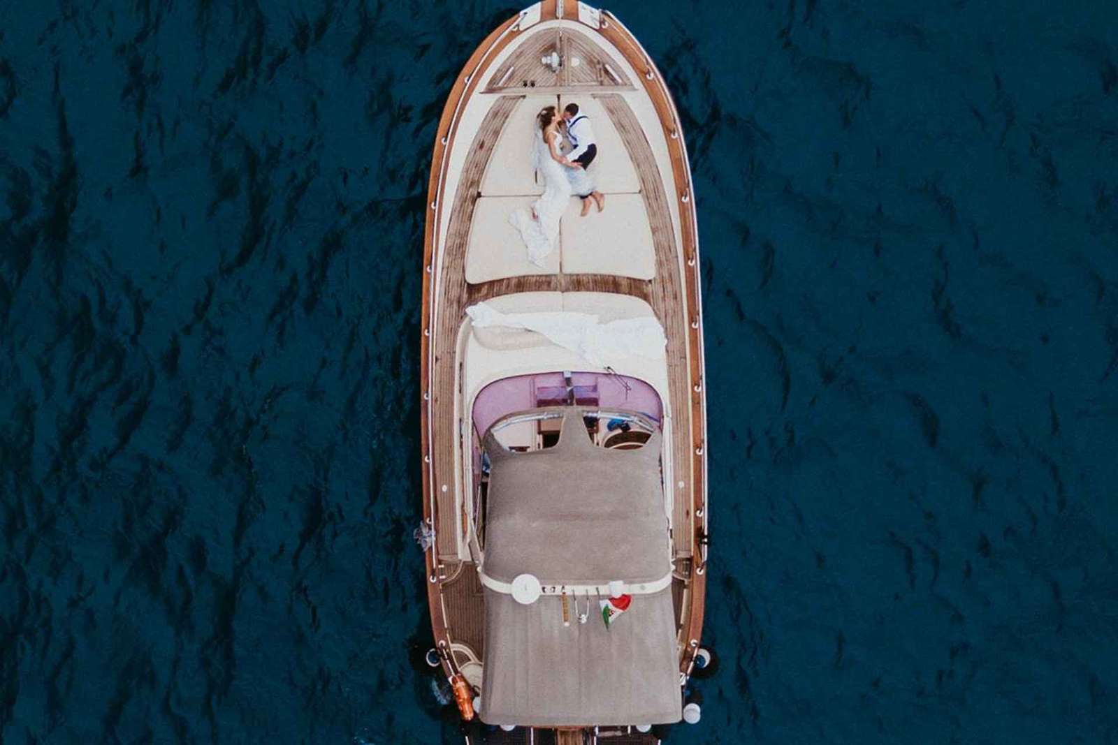 Portovenere: Cinque Terre Cruise with Lunch & Drinks