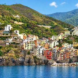 5 TERRE: Boat Tour Hidden Spots! Local Captain. Max 5 Guests