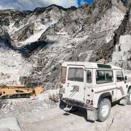 Carrara: Michelangelo Quarries and Carrara Art Studios Tour