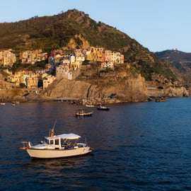 Manarola: degustação de vinhos a bordo
