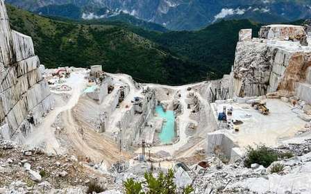 Colonnata: Carrara Marble Quarries Tour by Jeep