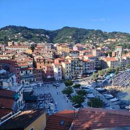 San Terenzo és Lerici: gyalogos séta a Költők-öbölben