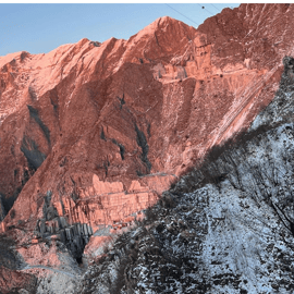 Massa Carrara: 4x4 guided tour to Cava Valsora Lake