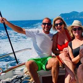 A unique day trip by boat to discover the Cinque Terre from La Spezia.