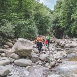 Pontremoli: Tour di canyoning degli Stretti di Giaredo