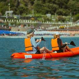 Z Monterossa do Vernazzy: Prohlídka Cinque Terre s průvodcem na kajaku
