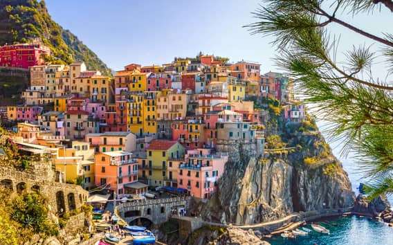 From La Spezia: Shore Excursion to Cinque Terre by Train