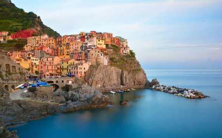 Monterosso: Sunset Boat Tour with Aperitif in the Cinque Terre