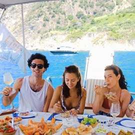 Portovenere: Cinque Terre Cruise with Lunch & Drinks