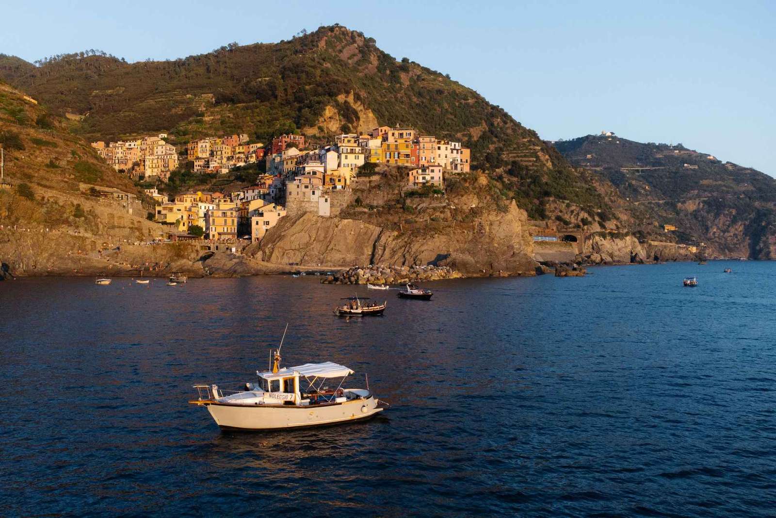 Manarola: degustação de vinhos a bordo