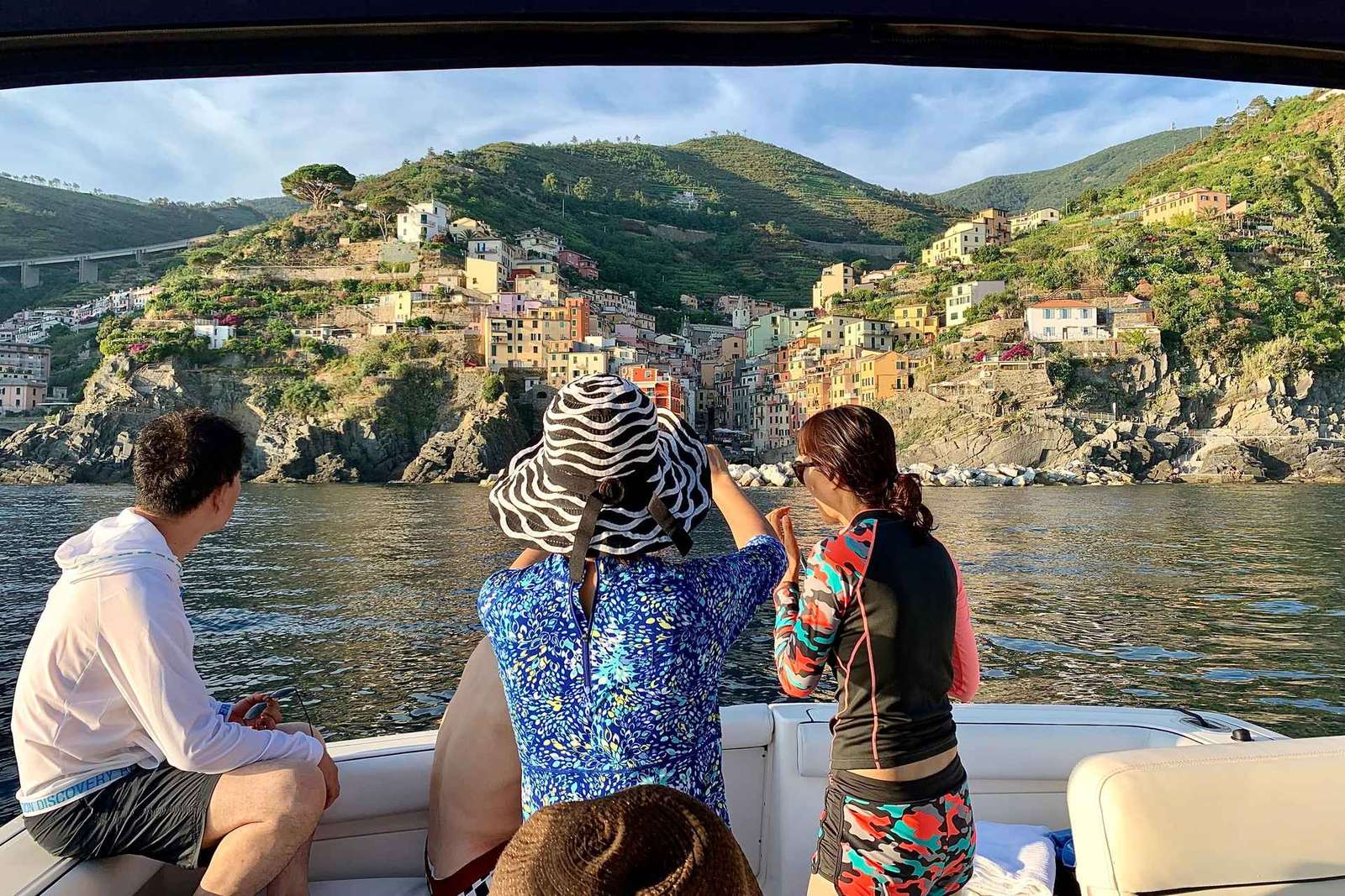 Cinque Terre Boat Tour with Drinks & Pesto Tasting