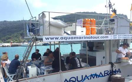 Monterosso al Mare: Cinque Terre Boat Tour with Lunch