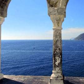 Portovenere: Private Walking Tour & Gulf of Poets Views