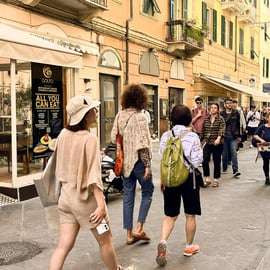 La Spezia: Food and Wine Walking Tour with Tastings